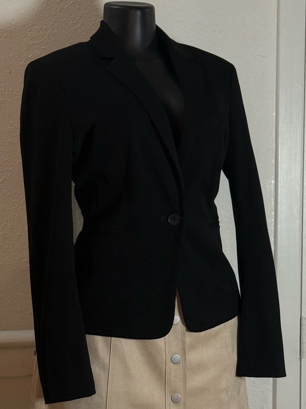 Express Black Single-Button Women's Blazer size 6